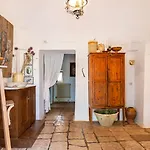 Trulli Autentico Dipinto فيلة