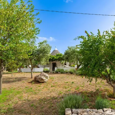 Trulli Autentico Dipinto Villa