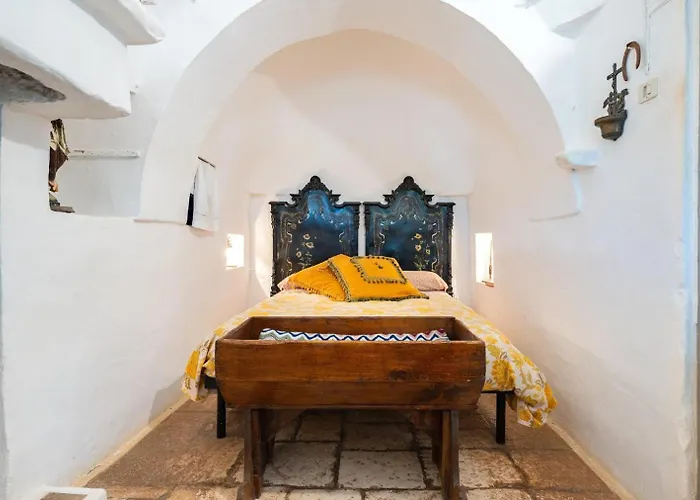 别墅 Trulli Autentico Dipinto